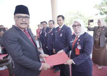 Bupati Limi Apresiasi Peluncuran Aplikasi “SIMPATIKHAPI”