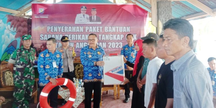Terima Bantuan Paket Alat Tangkap Ikan, Nelayan: Terima Kasih Bupati Bolmong