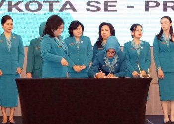 Iryanti Mokodompit Uswanas Dikukuhkan sebagai Pembina Posyandu Kabupaten Bolmong