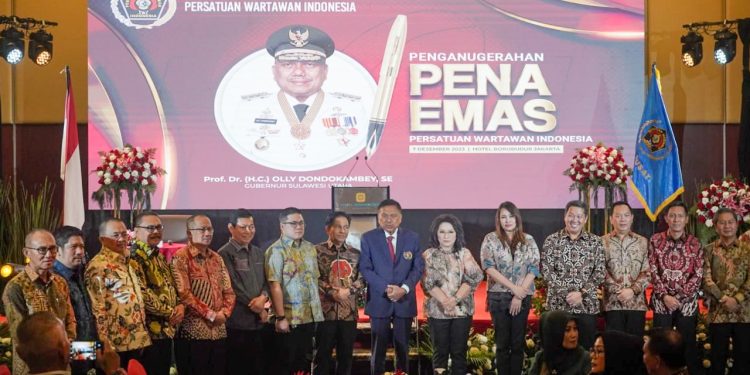 Penganugerahan Pena Emas PWI untuk Gubernur Sulut dihadiri Pj Bupati Limi Mokodompit