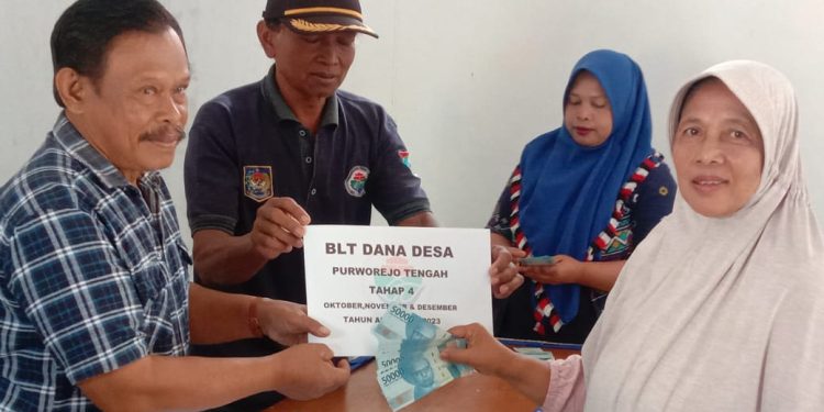 Pemdes Purworejo Tengah Salurkan BLT DD 2023 Tahap Akhir