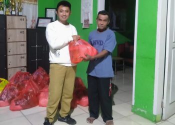 19 Lansia dan 3 Penyandang Disabilitas di Desa Liberia Timur Terima Bantuan Sembako dari Pemkab Boltim