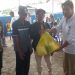 3 Lansia dan 16 Penyandang Disabilitas di Desa Moyongkota Baru Terima Bantuan Sembako dari Pemkab Boltim