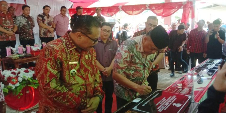Limi Mokodompit Dampingi Gubernur Sulut Resmikan Gedung Islamic Center dan Perpustakaan di Bolmong