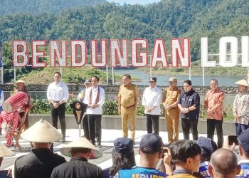 Presiden Jokowi didampingi Pj Bupati Bolmong Resmikan Bendungan Lolak