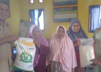 Jelang Bulan Suci, Pemdes Purworejo Timur Salurkan Bantuan Pangan Beras Tahap II