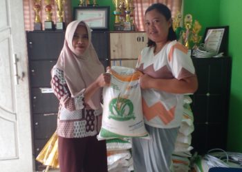 Berkah Ramadhan, Pemdes Liberia Timur Salurkan Bantuan Pangan Beras Tahap III