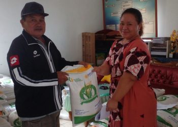 Di Bulan Penuh Berkah, Pemdes Modayag III Salurkan Bantuan Pangan Beras Tahap III