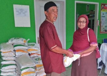 Jelang Bulan Penuh Berkah, Pemdes Liberia Timur Salurkan Bantuan Pangan Beras Tahap II