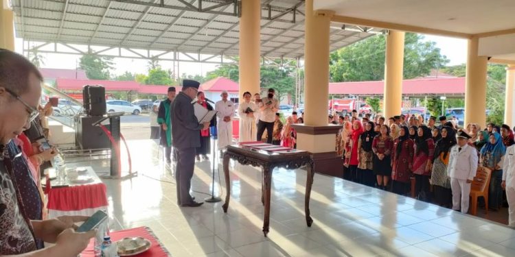 Pj Bupati Limi Lantik Ratusan Pejabat Lingkup Pemkab Bolmong