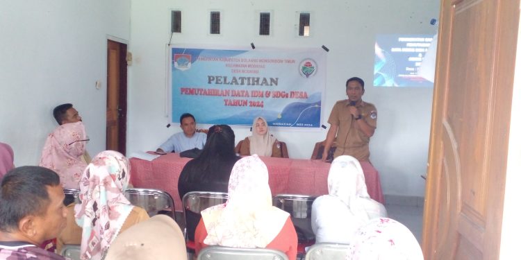 Pemdes Modayag Gelar Pemutakhiran Data IDM dan SDGs Desa 2024
