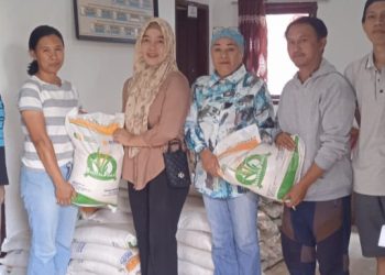 Pemdes Modayag III Salurkan Bantuan Pangan Beras Tahap IV kepada 230 KPM