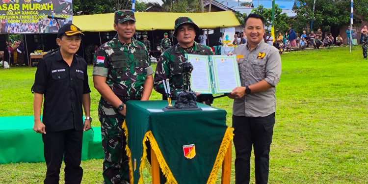 Wakili Bupati Boltim, Sekda Hadiri Upacara Penutupan TMMD ke-120