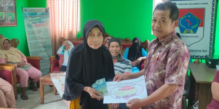 Jelang Idul Adha, Pemdes Liberia Timur Salurkan BLT DD 2024 Tahap II
