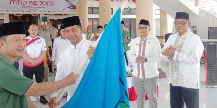 Pj Bupati Bolmong Lepas Peserta Lomba  MTQ ke-XXX tingkat Provinsi Sulut