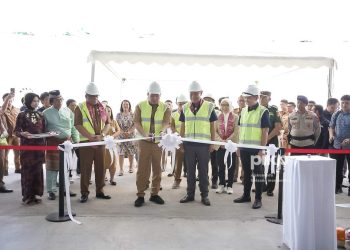 Didampingi Sekda Bolmong, Wagub Steven Kandouw Resmikan Corn Drying Mill