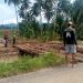 Pemkab Bolmong Bangun Jembatan Darurat Penghubung Desa Doloduo-Makaruwo
