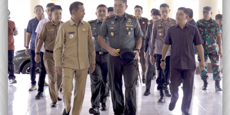 Pj Bupati Bolmong Sambut Kunker Danrem 131 Santiago