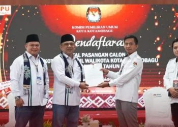 KPU Kotamobagu Terima Berkas Paslon Meiddy-Syarif