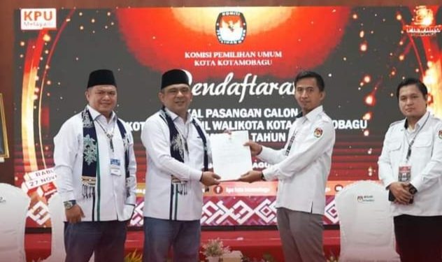 KPU Kotamobagu Terima Berkas Paslon Meiddy-Syarif