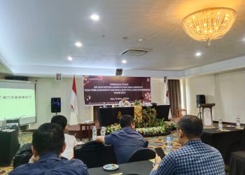 Ketua KPU Bolmong Buka Bimtek Aplikasi SIKADEKA Pilkada 2024