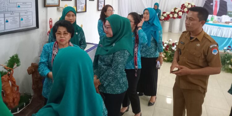 Lomba Gelari Pelangi UP2K di Desa Sumber Rejo, Sangadi Ucapkan Terima Kasih atas Kunjungan TP-PKK Provinsi Sulut dan Tim Penilai