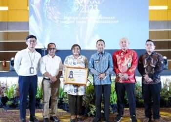 Pj Bupati Bolmong Hadiri Penganugerahan Paritrana Awards