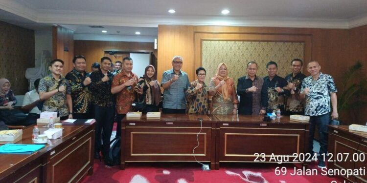 Kadis Kesehatan dampingi Pj Bupati Bolmong Kunjungi KemenPAN-RB RI