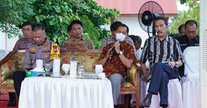 Pj Bupati Bolmong Hadiri Sosialiasi Pengawasan Pilkada 2024