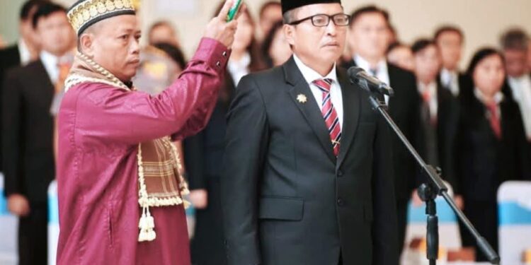 Putra BMR Tahlis Gallang Jabat Sekprov Sulut