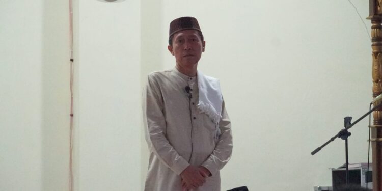 Bupati Bolsel Hadiri Program Ibadah Subuh Bersama (PISB) di Masjid Amirul Mukminin