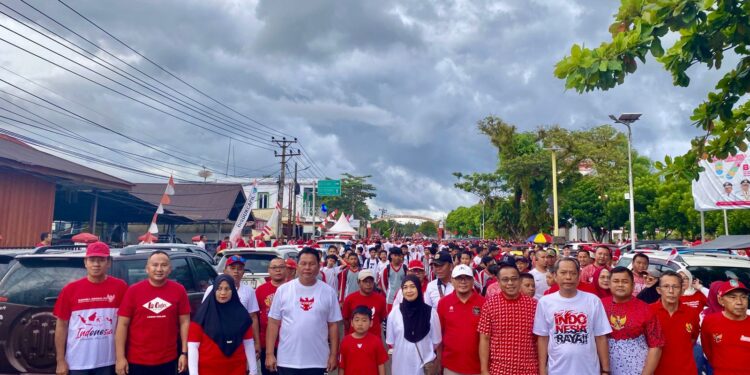 Semarakkan HUT RI ke-80, Pemkab Bolsel Gelar Jalan Sehat dan Pemasangan Umbu-umbul Merah Putih