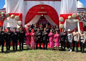 Kapolres Bolsel Bersama Jajaran dan Bhayangkari Mengikuti Upacara HUT RI Ke-80