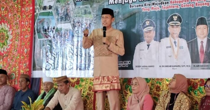 Bupati Bolsel Hadiri Ritual Mandi Safar 1447 H di Kecamatan Tomini