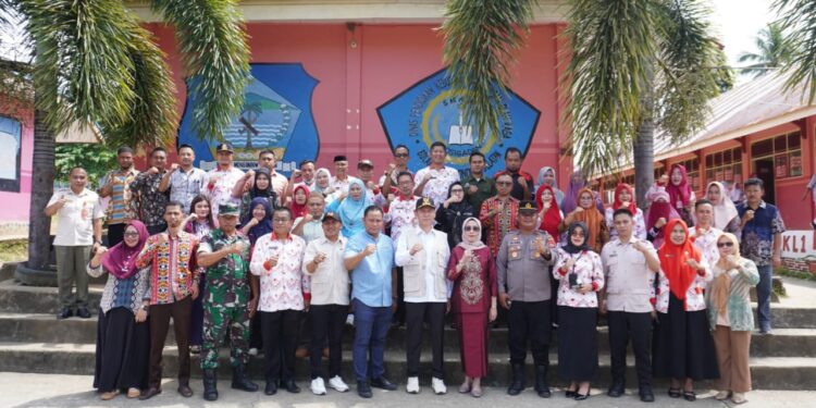 Pastikan Berjalan Lancar, Bupati Bolsel Tinjau Pelaksanaan MBG