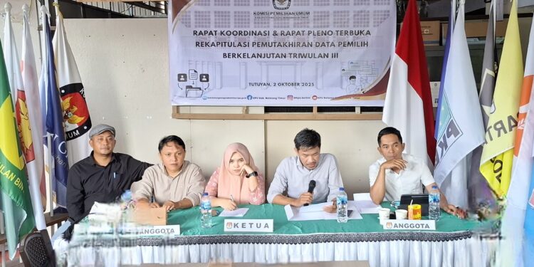 KPU Boltim Gelar Pleno PDPB Triwulan III Tahun 2025