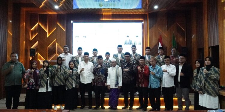 Bupati Iskandar Hadiri Pelepasan Kafilah asal Sulut Mengikuti STQH Nasional