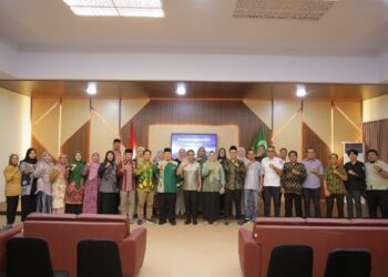 Walikota Kotamobagu bersama Rektor IAIN Manado Teken MoU