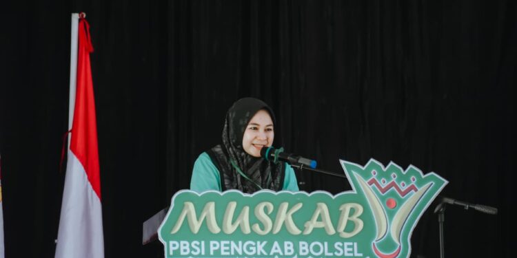 Evi Hastuti Terpilih Aklamasi Ketua PBSI Kabupaten Bolsel