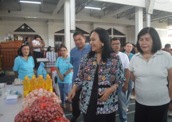 Ketua TP-PKK Sulut Bantu Beban Warga Jelang Nataru Lewat Program GPM