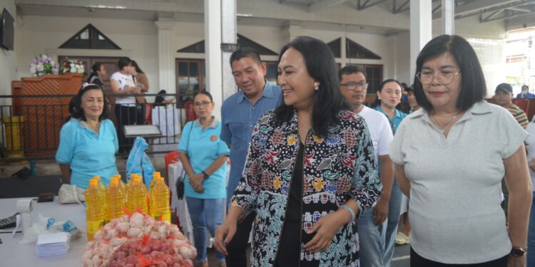 Ketua TP-PKK Sulut Bantu Beban Warga Jelang Nataru Lewat Program GPM