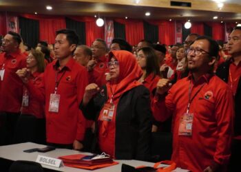 Iskandar Kamaru Kembali Dipercaya Pimpin PDIP Bolsel 