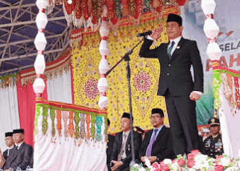 Wali Kota Weny Gaib Pimpin Upacara Hari Pahlawan Nasional