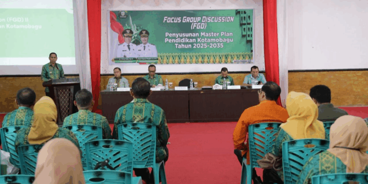 Walikota Weny Gaib Membuka Kegiatan FGD Penyusunan Master Plan Pendidikan
